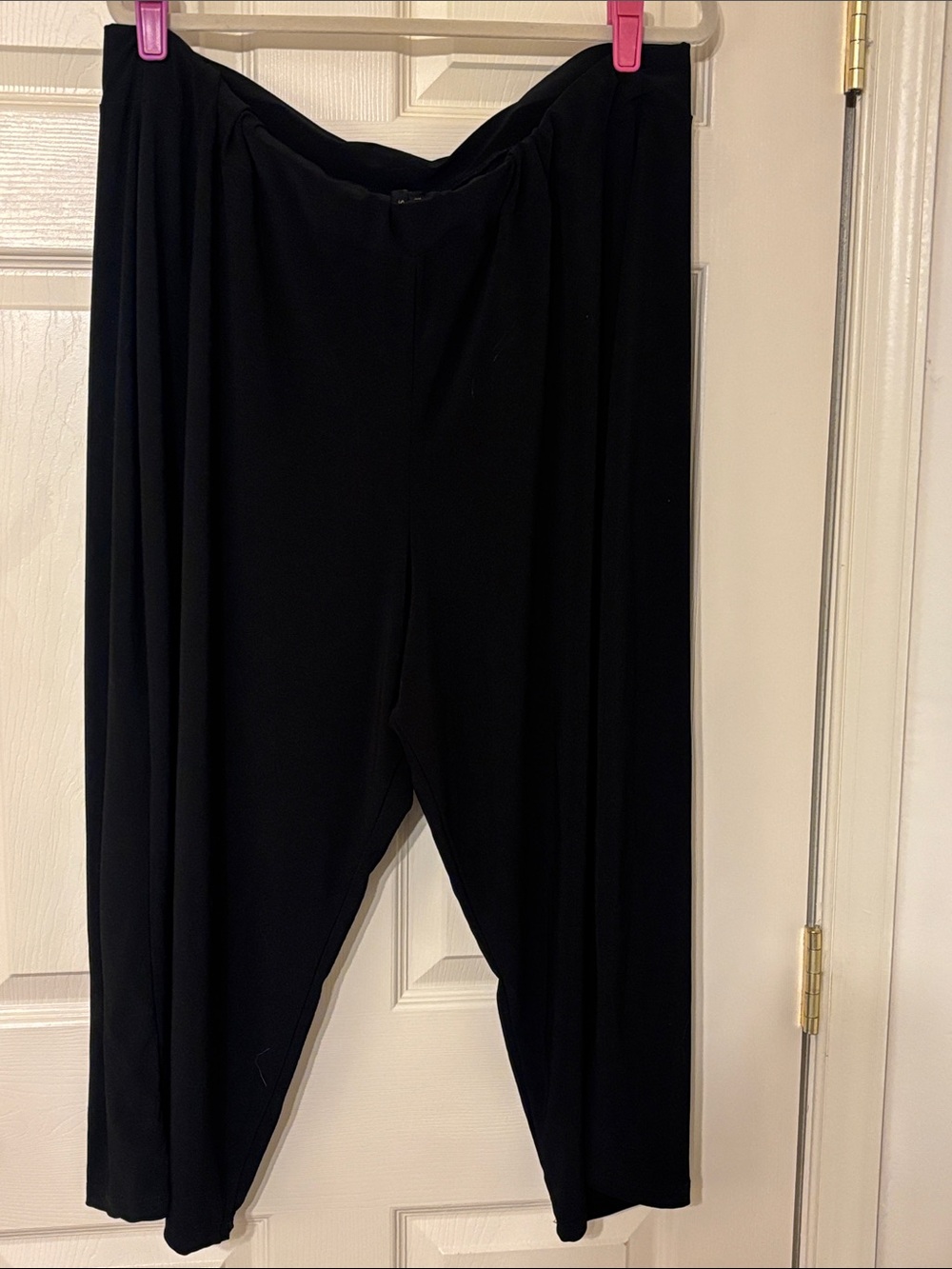 Susan Lawrence Cropped Black Stretchy Pants 3X